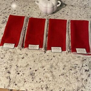 Lenox French Perle Red & White Cloth Decorative Dining Napkins Set Of 4 New